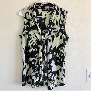NINE WEST Pattern Top. Sleeveless. Size Large!